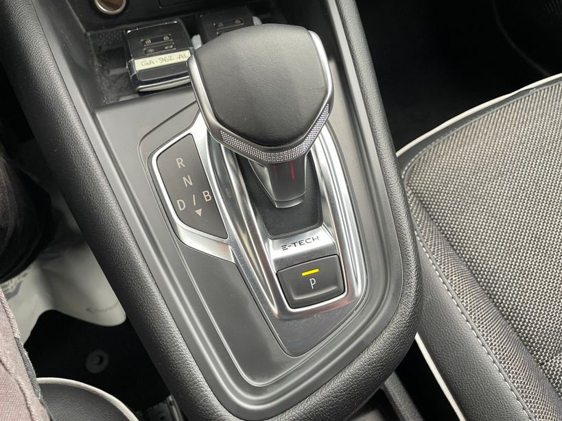 RENAULT CAPTUR 2021 - Photo n°29