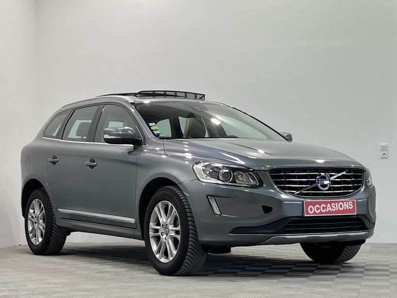 VOLVO XC60 2016 - Photo n°2