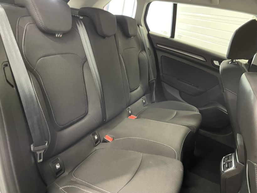 RENAULT MEGANE IV ESTATE 2021 - Photo n°34