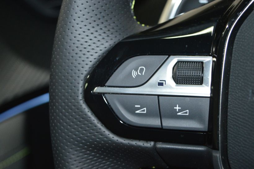 PEUGEOT 2008 2021 - Photo n°25