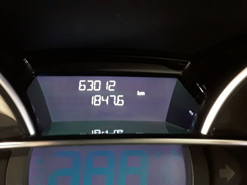 RENAULT CLIO IV 2018 - Photo n°1