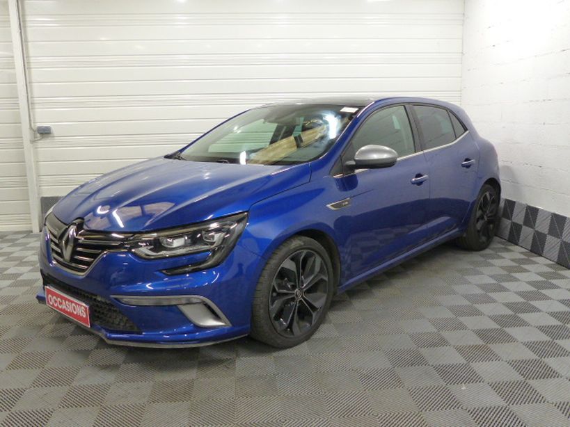 RENAULT MEGANE IV BERLINE 2019 - Photo n°2