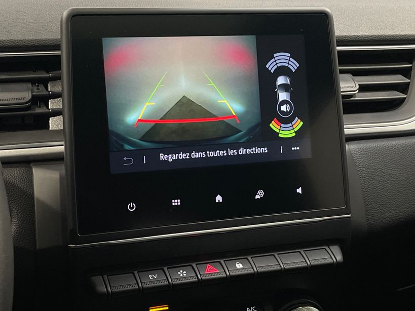 RENAULT CAPTUR 2022 - Photo n°13