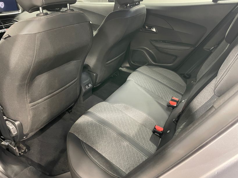 PEUGEOT 2008 2024 - Photo n°17