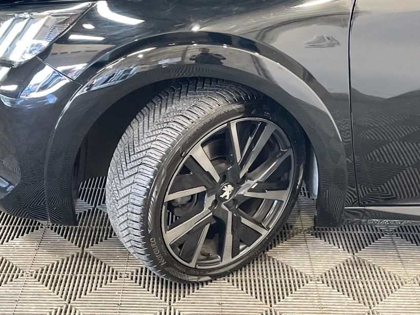 PEUGEOT 208 2023 - Photo n°13