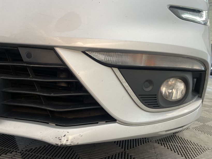 RENAULT MEGANE IV BERLINE BUSINESS 2020 - Photo n°6