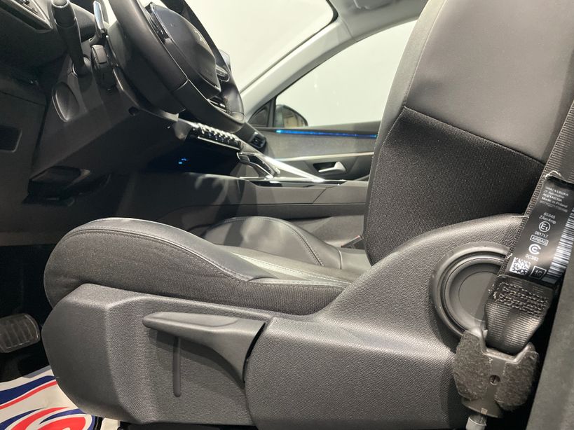 PEUGEOT 3008 2023 - Photo n°39