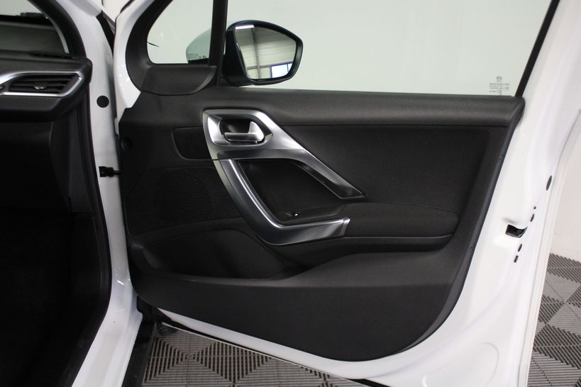 PEUGEOT 2008 2018 - Photo n°36