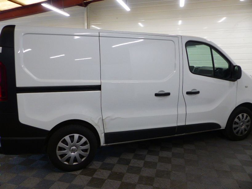 RENAULT TRAFIC FOURGON 2020 - Photo n°13