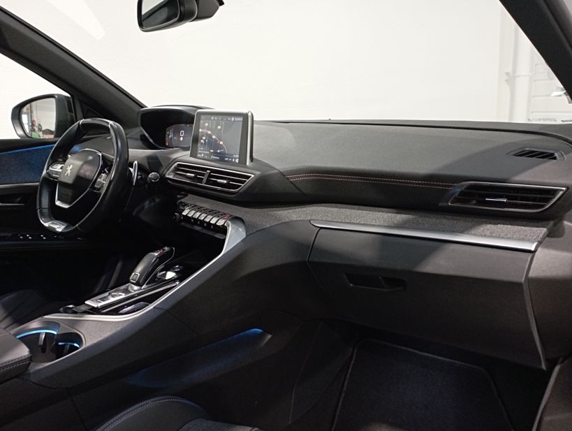 PEUGEOT 3008 2018 - Photo n°11