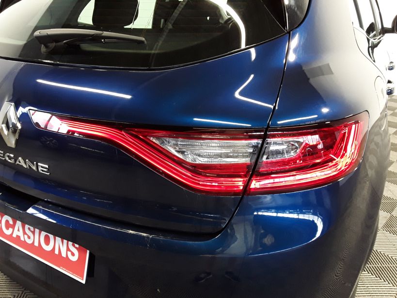 RENAULT MEGANE IV BERLINE BUSINESS 2020 - Photo n°7