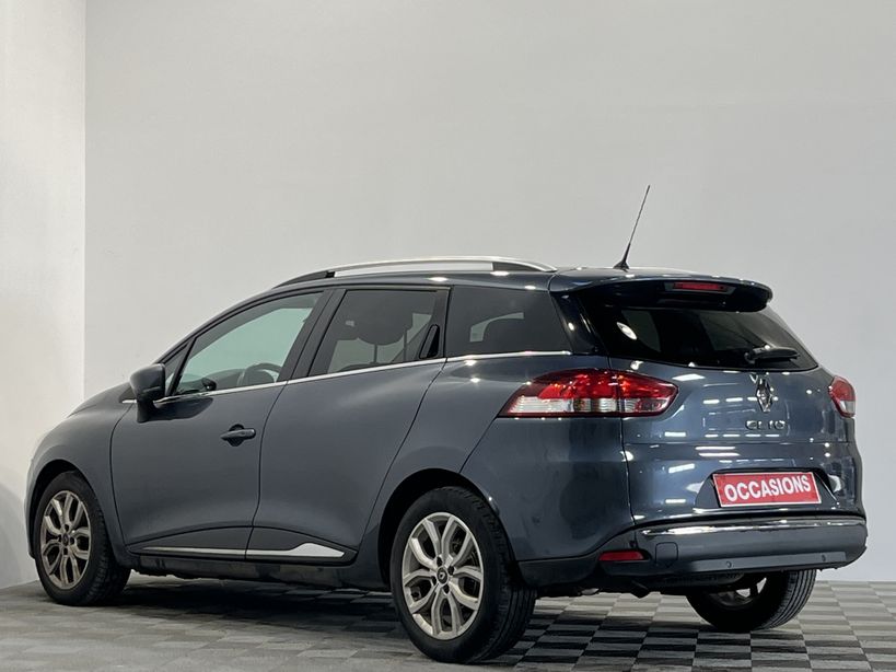 RENAULT CLIO IV ESTATE 2018 - Photo n°4
