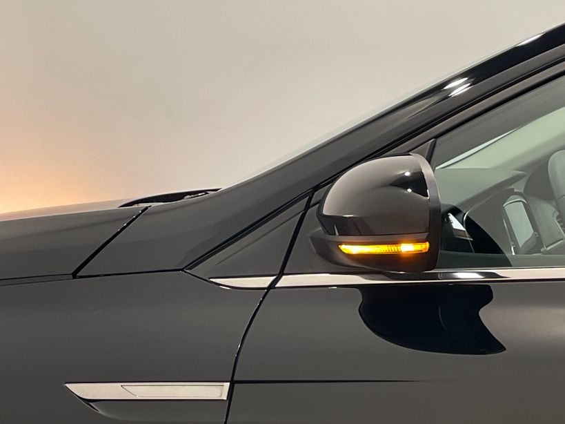 RENAULT MEGANE IV BERLINE 2023 - Photo n°45