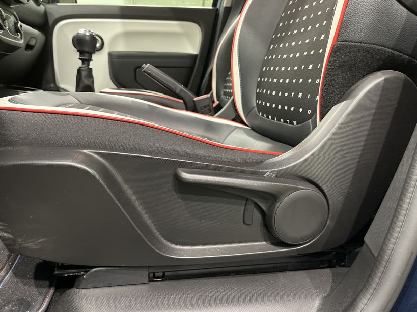 RENAULT TWINGO III 2020 - Photo n°34