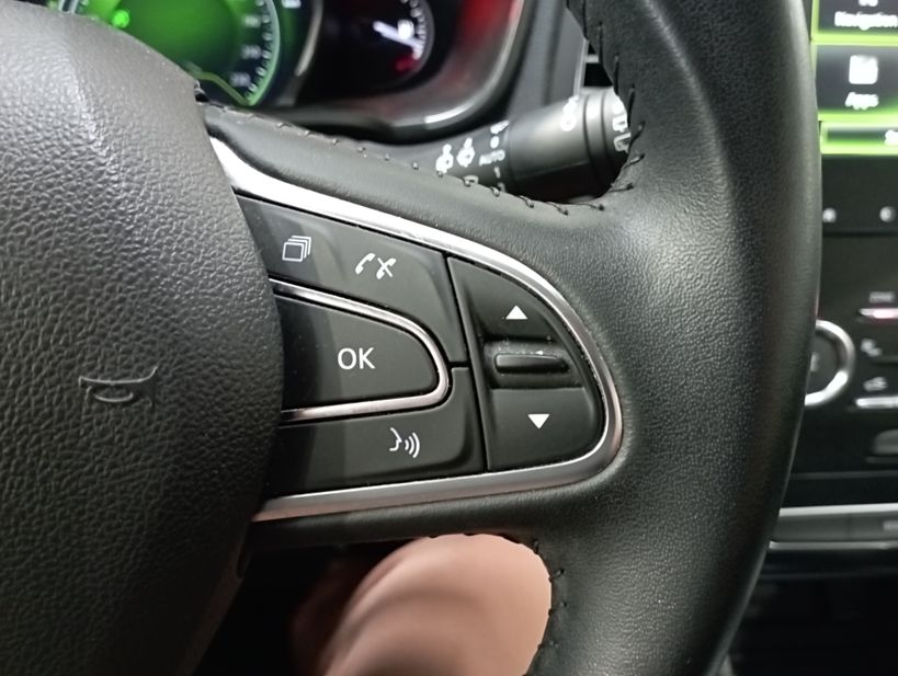 RENAULT MEGANE IV ESTATE BUSINESS 2019 - Photo n°23