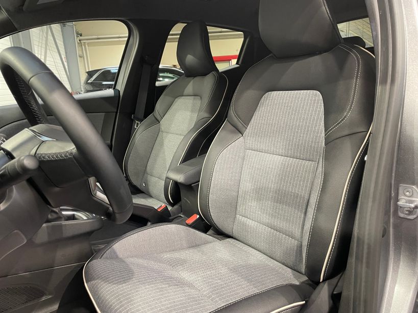 RENAULT CLIO V 2025 - Photo n°11