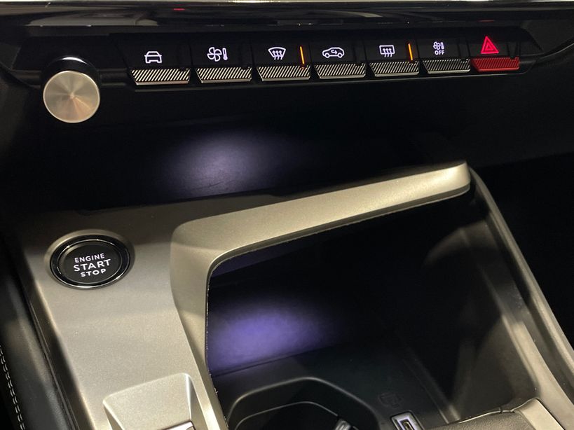 PEUGEOT 308 2023 - Photo n°18