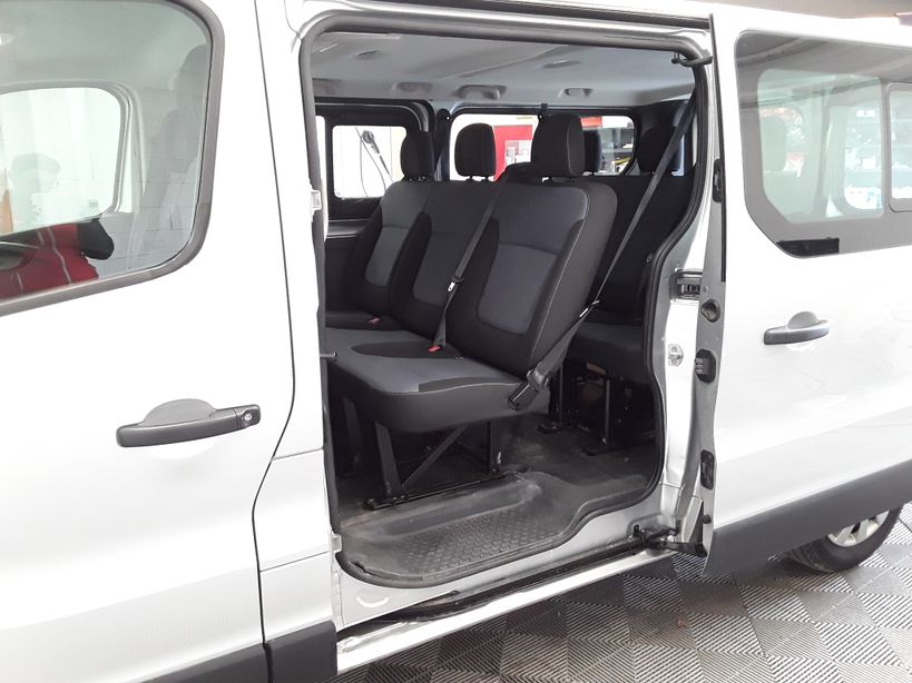 OPEL VIVARO COMBI 2017 - Photo n°31