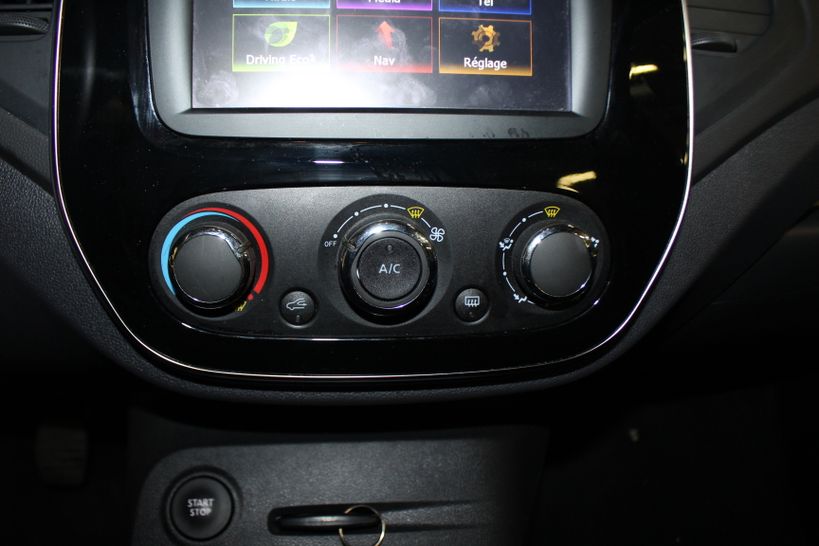 RENAULT CAPTUR BUSINESS 2018 - Photo n°16