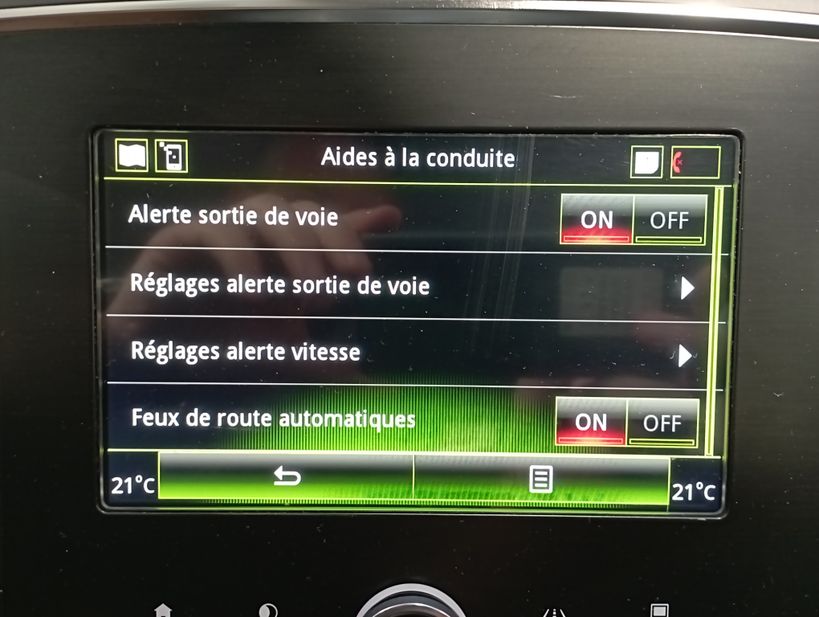 RENAULT MEGANE IV ESTATE BUSINESS 2019 - Photo n°20
