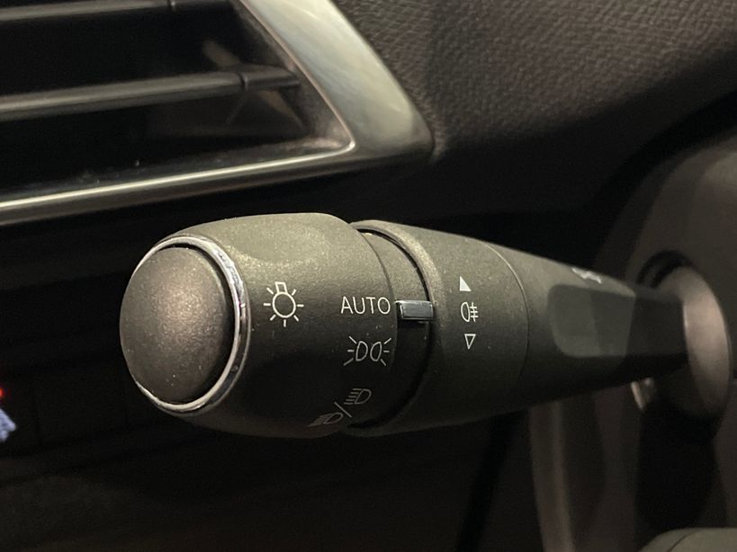 PEUGEOT 5008 2022 - Photo n°32