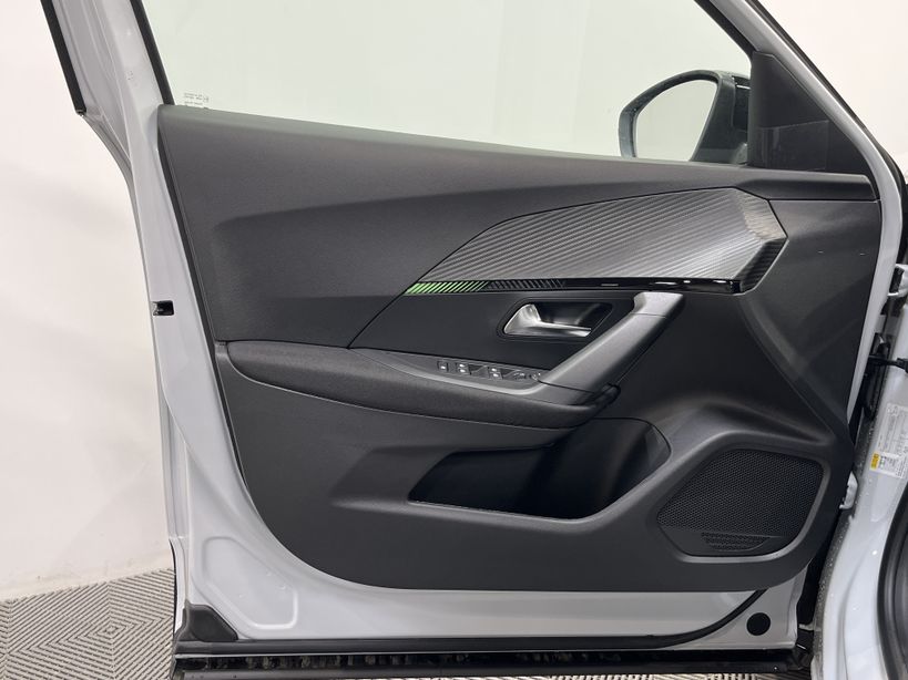 PEUGEOT 2008 2024 - Photo n°32