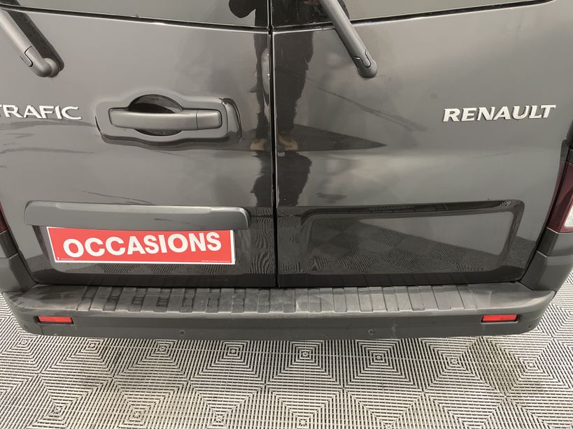 RENAULT TRAFIC COMBI 2017 - Photo n°4