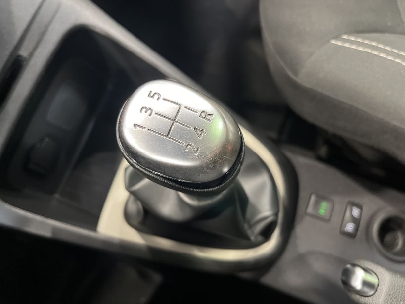 RENAULT CAPTUR BUSINESS 2019 - Photo n°18