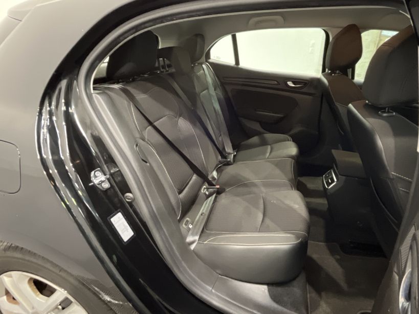 RENAULT MEGANE IV BERLINE BUSINESS 2020 - Photo n°34