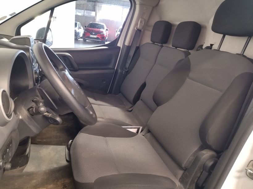 CITROEN BERLINGO FOURGON 2018 - Photo n°23