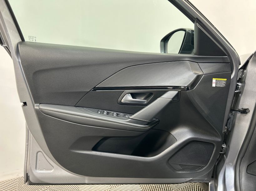PEUGEOT 208 2023 - Photo n°30