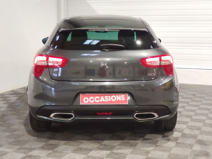 DS DS5 EXECUTIVE 2016 - Photo n°5