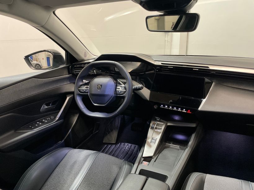 PEUGEOT 308 2023 - Photo n°9