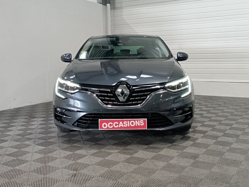 RENAULT MEGANE IV BERLINE 2021 - Photo n°2