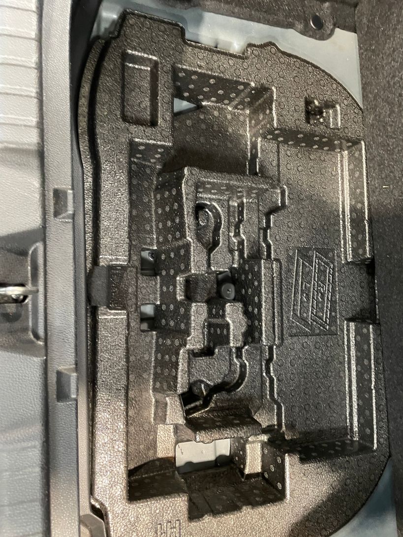 TOYOTA COROLLA HYBRIDE 2023 - Photo n°1