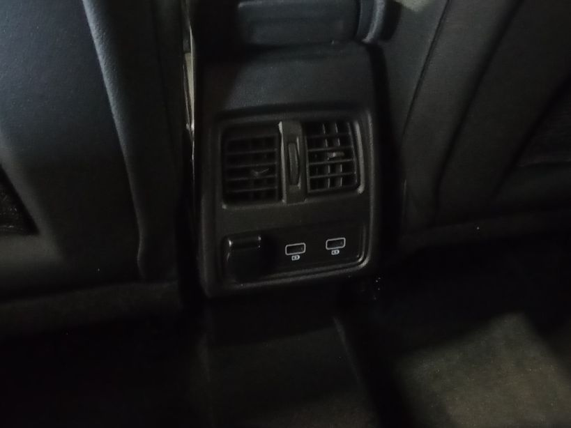 RENAULT CAPTUR 2022 - Photo n°13