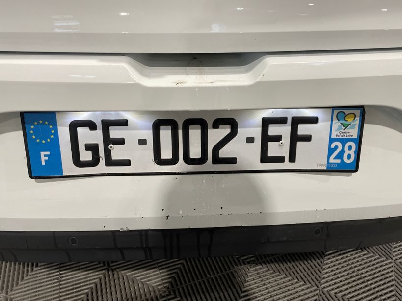 RENAULT MEGANE IV BERLINE 2022 - Photo n°2