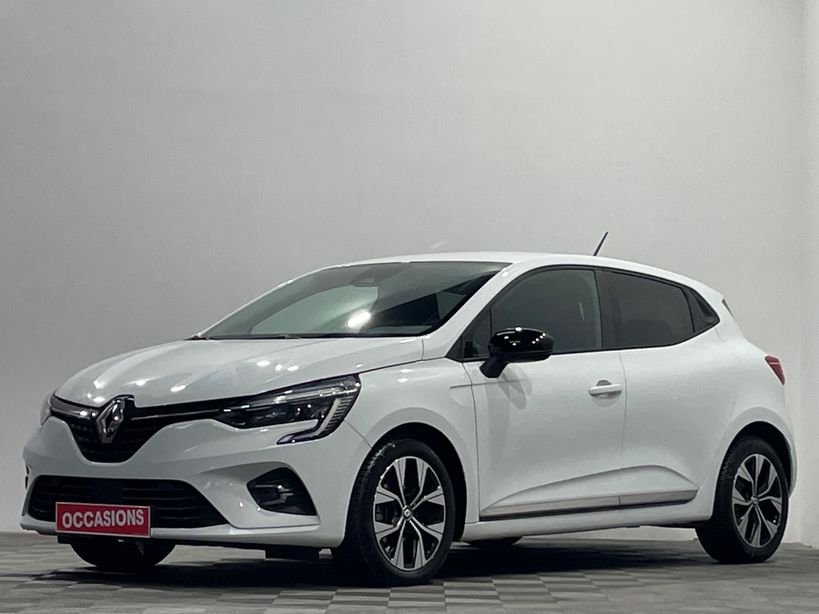 RENAULT CLIO V 2023 - Photo n°1