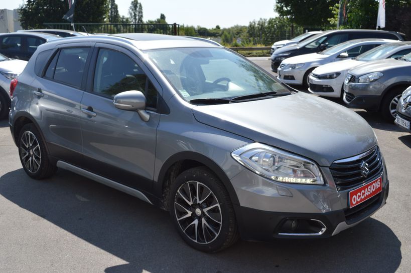 SUZUKI SX4 S-CROSS 2015 - Photo n°16