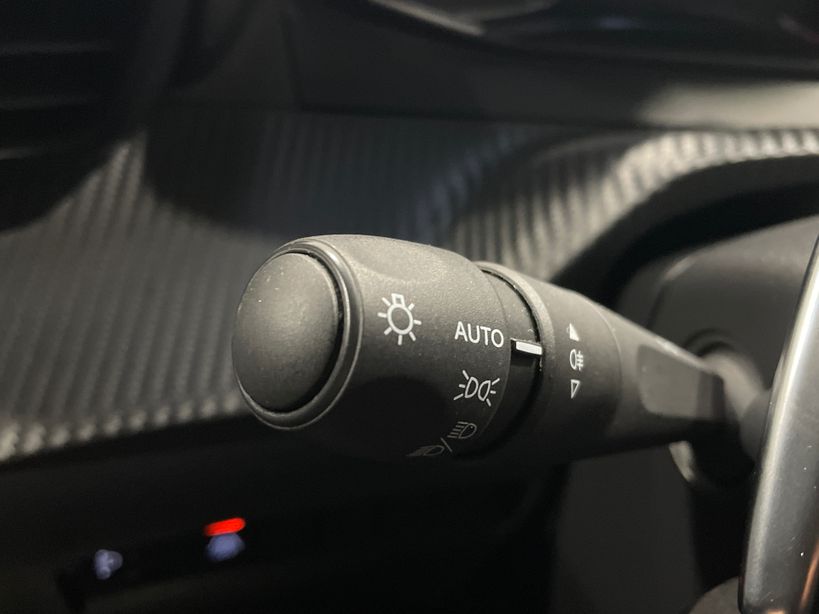 PEUGEOT 2008 2023 - Photo n°31