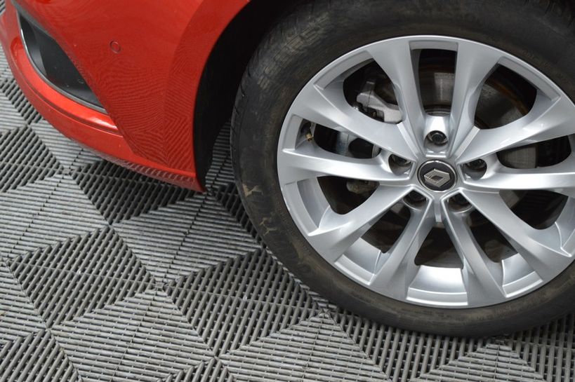 RENAULT MEGANE IV ESTATE 2019 - Photo n°3