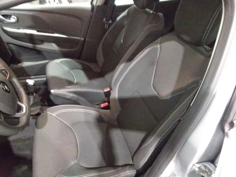 RENAULT CLIO IV 2018 - Photo n°6