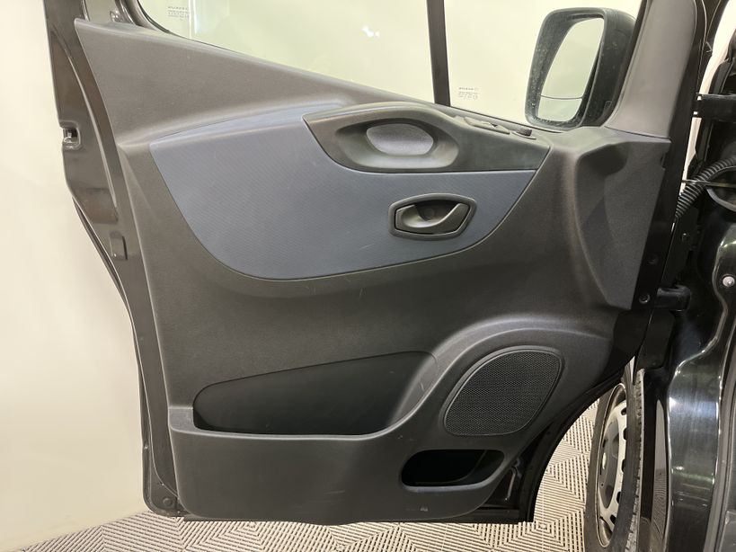 OPEL VIVARO COMBI 2018 - Photo n°28