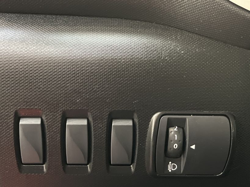 RENAULT TWINGO III 2021 - Photo n°32