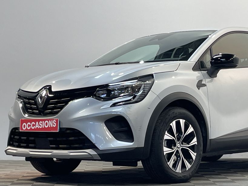 RENAULT CAPTUR 2023 - Photo n°38