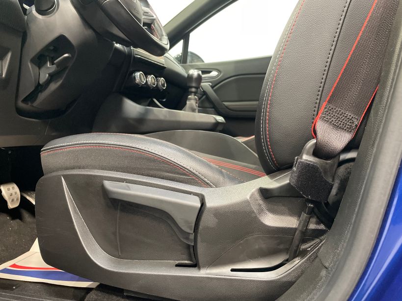 RENAULT CAPTUR 2021 - Photo n°37