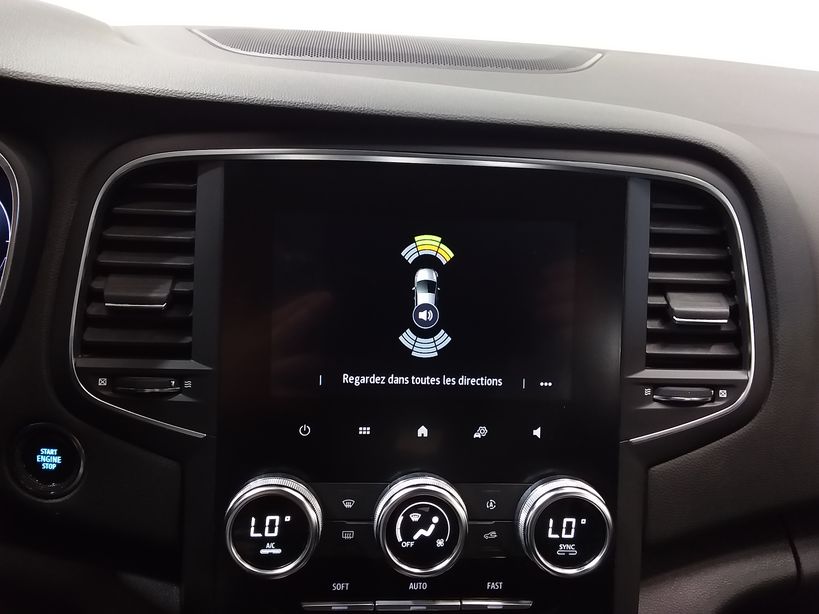 RENAULT MEGANE IV ESTATE 2021 - Photo n°13