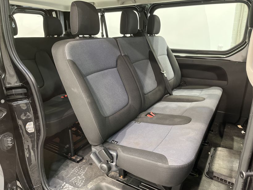 OPEL VIVARO COMBI 2018 - Photo n°10