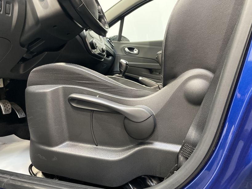 RENAULT CAPTUR 2020 - Photo n°35