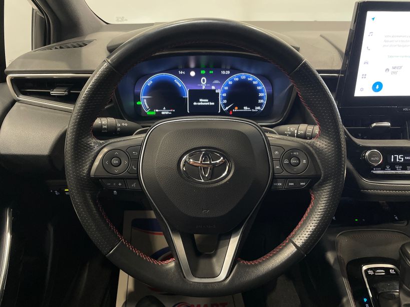 TOYOTA COROLLA TOURING SPORTS HYBRIDE 2023 - Photo n°11